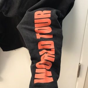 Divided Tops - World Tour Justin Bieber Crop Top Hoodie Divided Tops - World Tour Justin Bieber Crop Top Hoodie